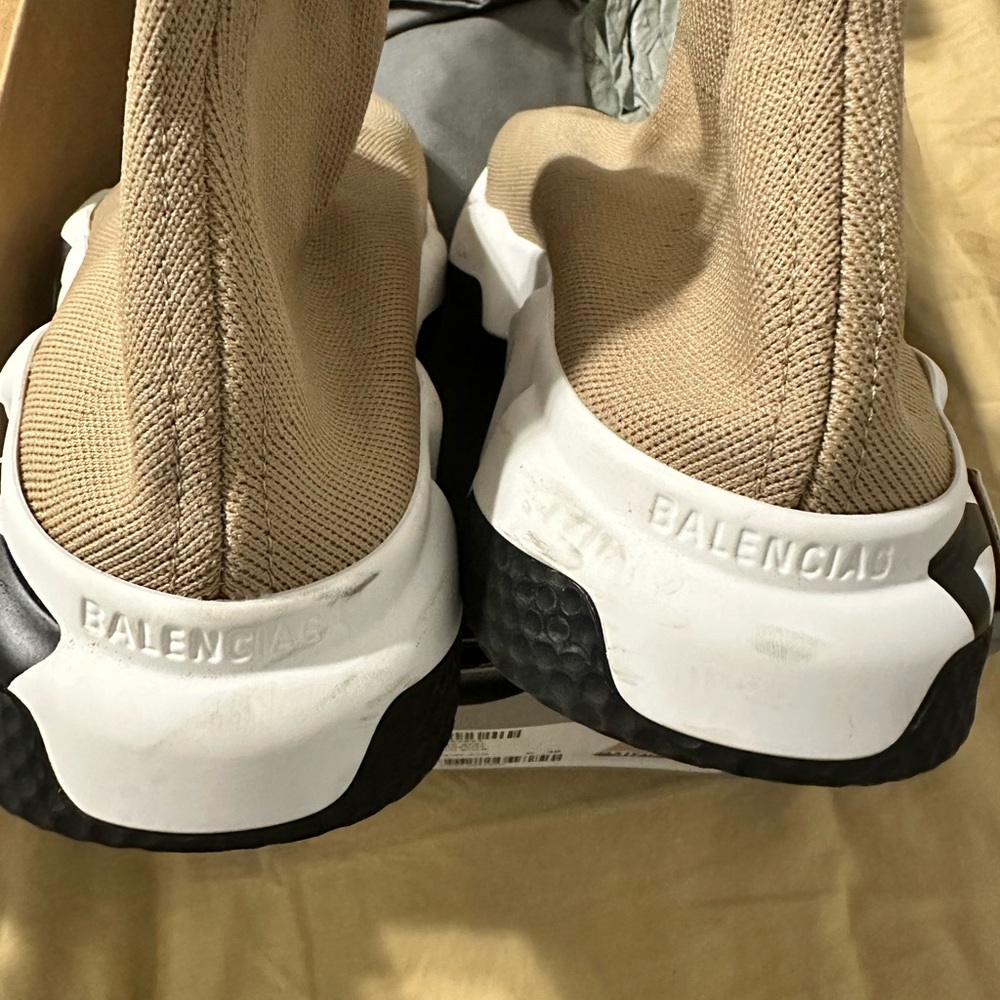 Balenciaga Beige Speed Trainer Sneakers - Picture 4 of 8